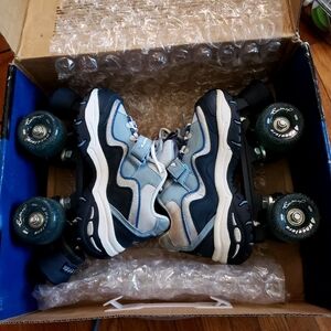 Britney Spears Rollerskates